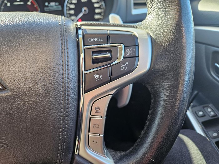 2023 Mitsubishi Pajero Sport GLS