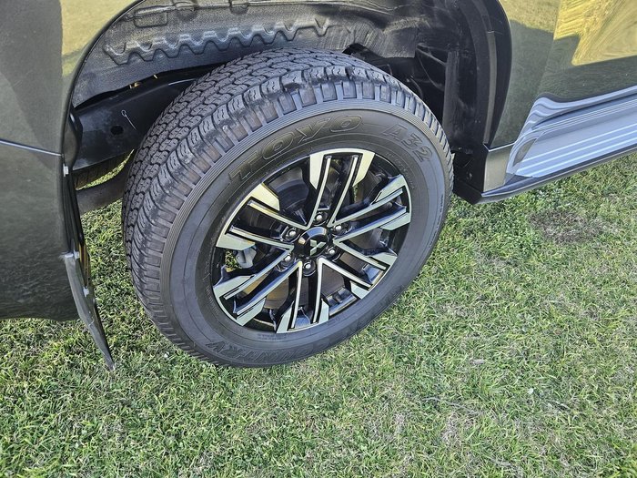 2023 Mitsubishi Pajero Sport GLS