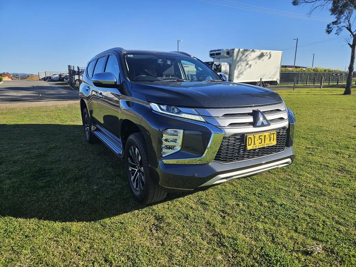 2023 Mitsubishi Pajero Sport GLS