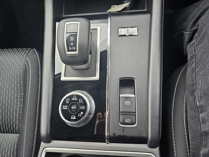 2023 Mitsubishi Outlander PHEV ES