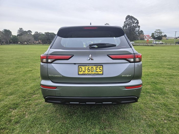 2023 Mitsubishi Outlander PHEV ES ZM MY24 AWD Graphite Grey