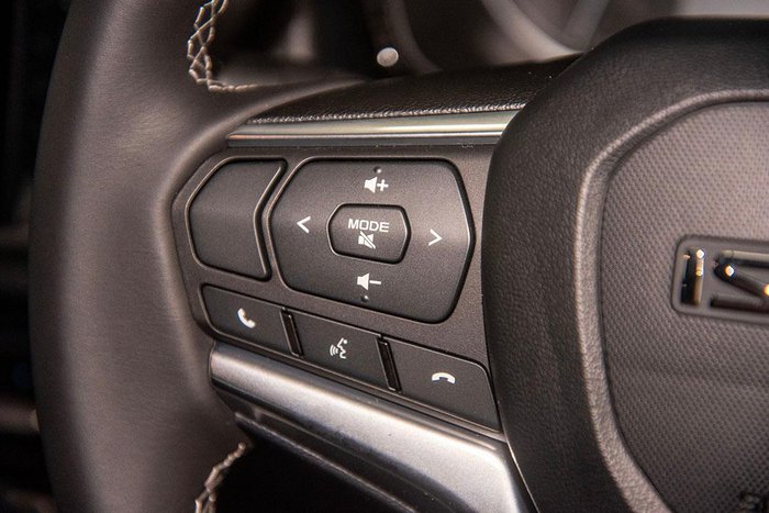 2025 Isuzu D-MAX LS-U
