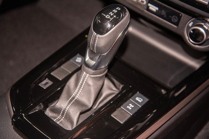2025 Isuzu D-MAX LS-U