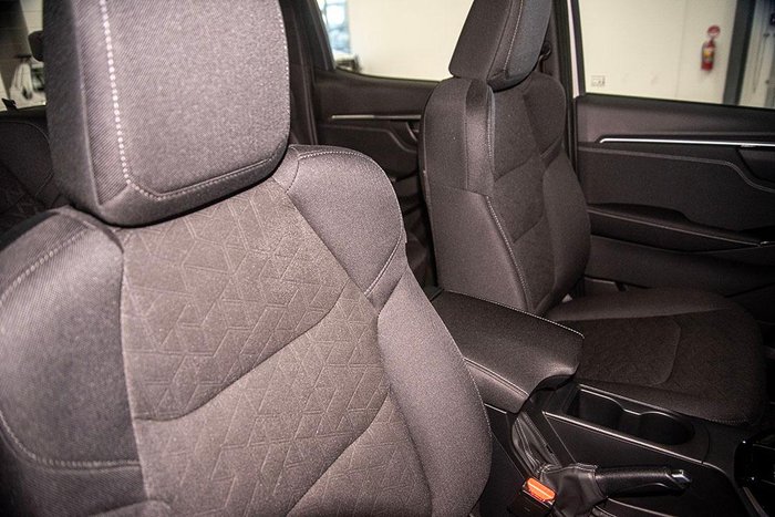 2025 Isuzu D-MAX LS-U