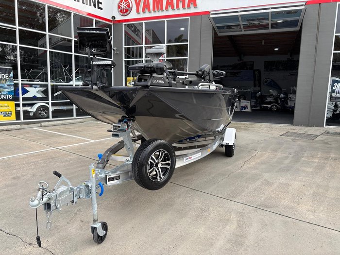 2025 QUINTREX 481 Hornet Pro