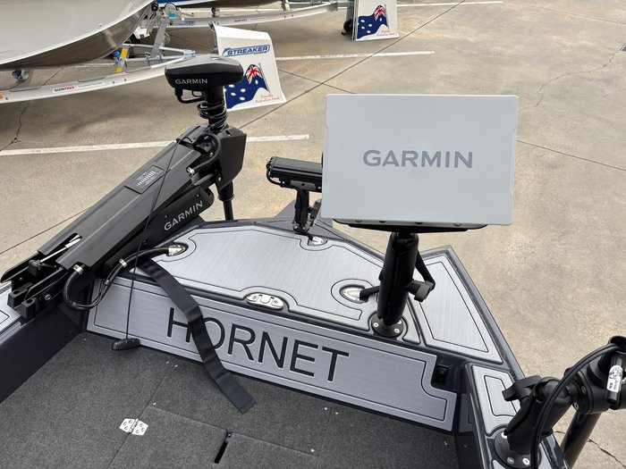 2025 QUINTREX 481 Hornet Pro
