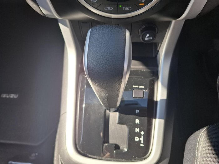 2018 Isuzu MU-X LS-U