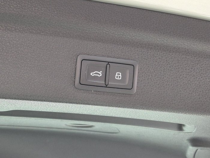 2023 Audi Q3 35 TFSI S line