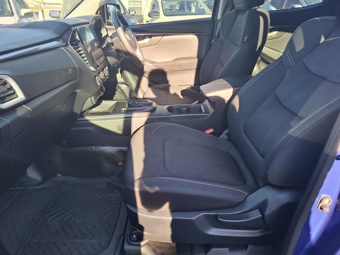 2022 Isuzu D-MAX LS-M