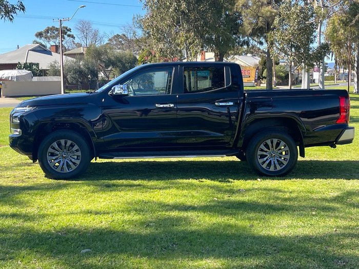 2024 Mitsubishi Triton GLS MV MY24 4X4 Dual Range Black Mica