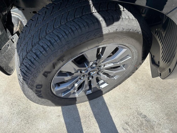 2024 Mitsubishi Triton GLS MV MY24 4X4 Dual Range Black Mica