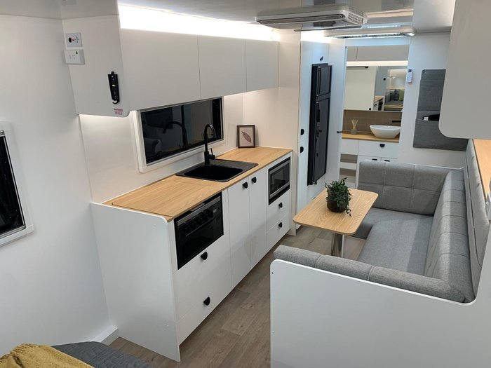 2025 Traveller Cruise 20'