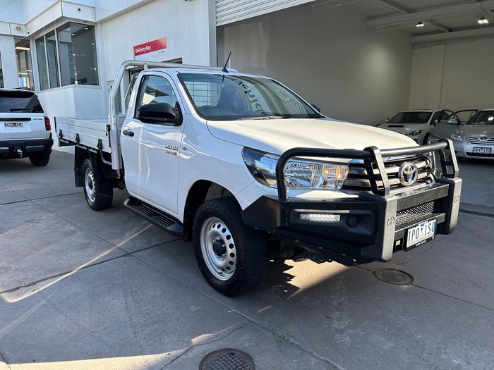 2019 Toyota Hilux SR