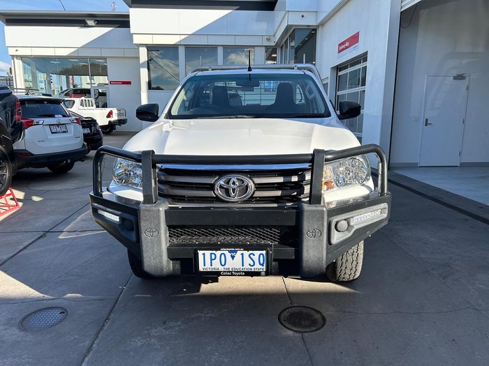 2019 Toyota Hilux SR