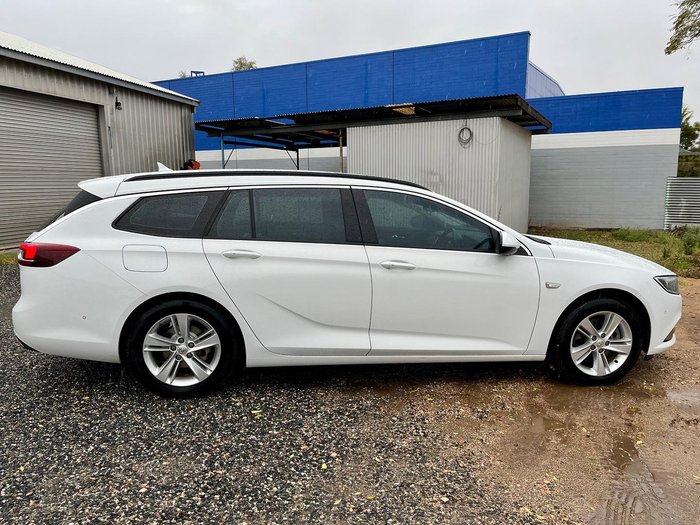 2019 Holden Commodore LT