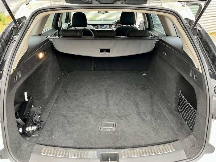 2019 Holden Commodore LT