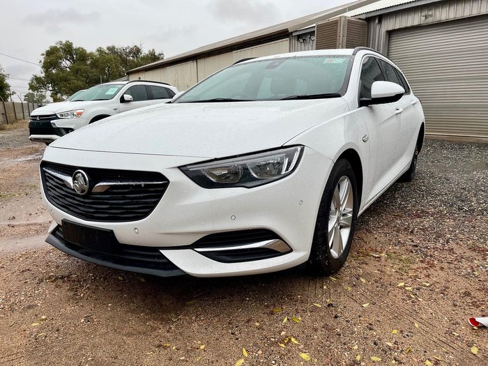 2019 Holden Commodore LT