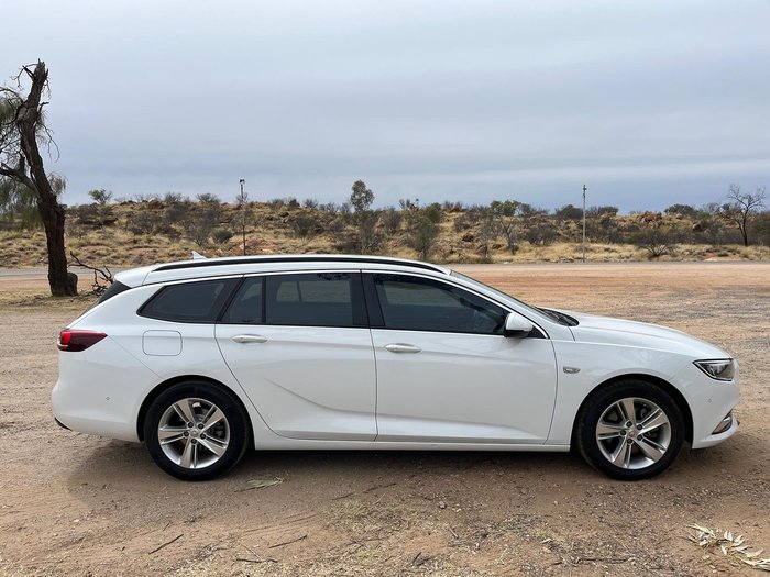 2019 Holden Commodore LT