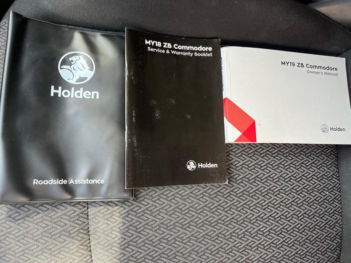 2019 Holden Commodore LT