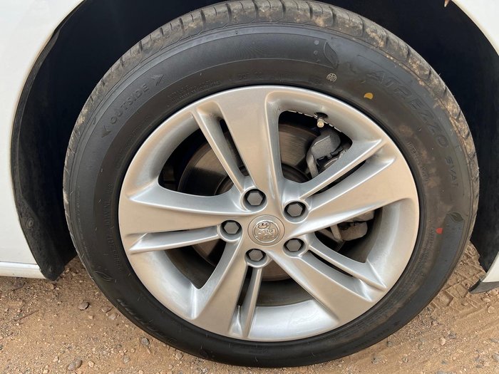 2019 Holden Commodore LT