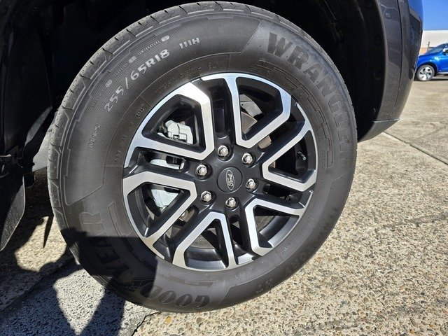 2022 Ford Everest