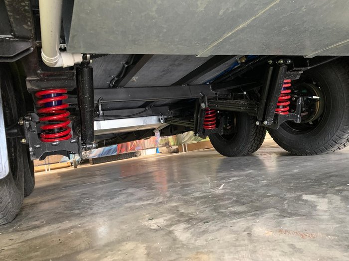 2025 Traveller Track 20'