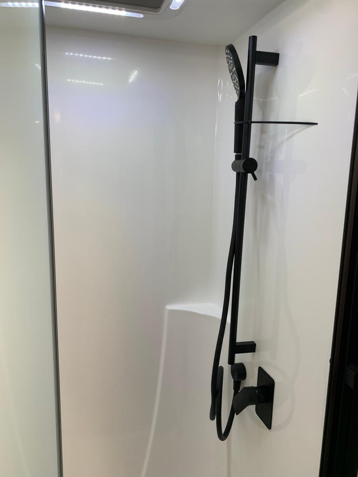 2025 Traveller Track 20'