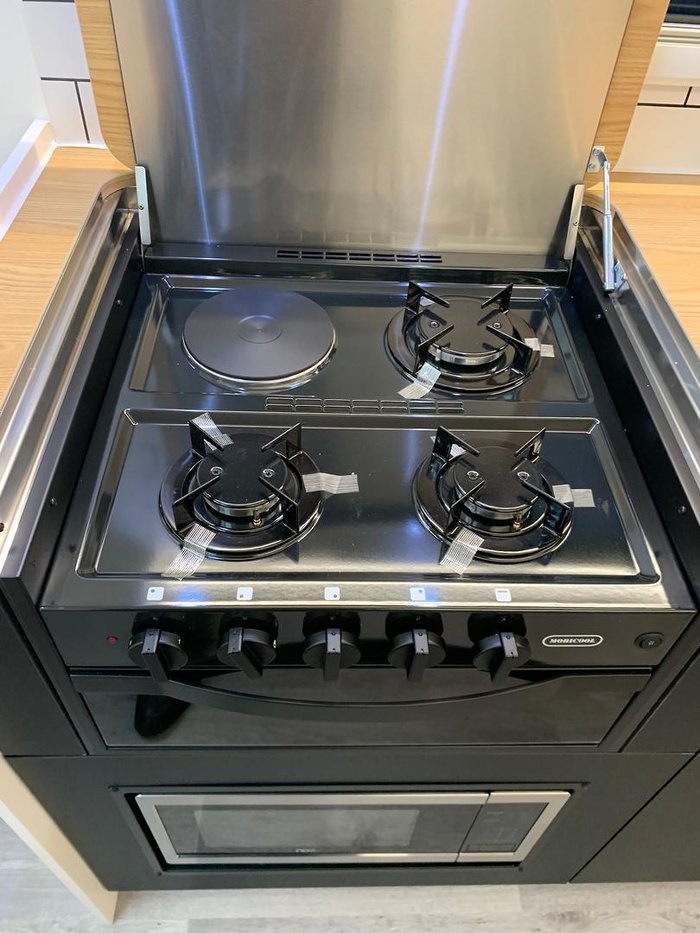 2025 Traveller Track 17'