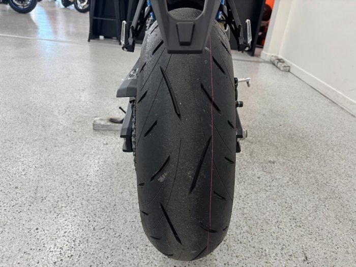 2025 Suzuki GSX-8S Black