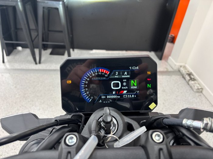 2025 Suzuki GSX-8S Black