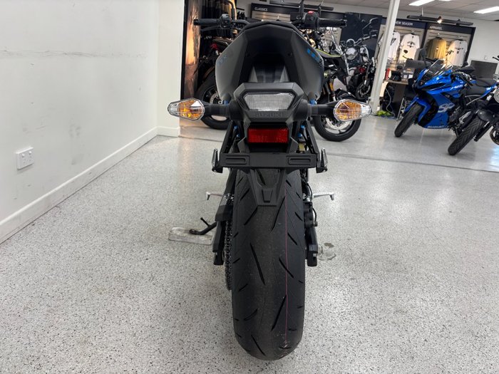 2025 Suzuki GSX-8S Black