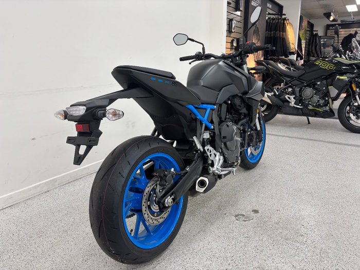 2025 Suzuki GSX-8S Black