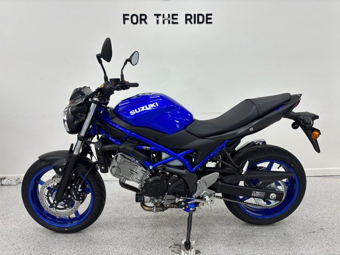 2025 Suzuki SV650 LAMS Blue