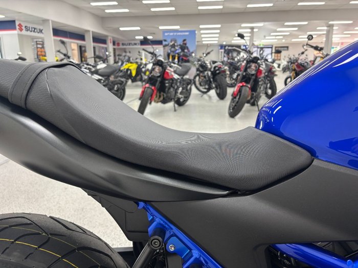 2025 Suzuki SV650 LAMS Blue