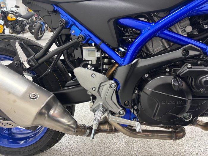 2025 Suzuki SV650 LAMS Blue