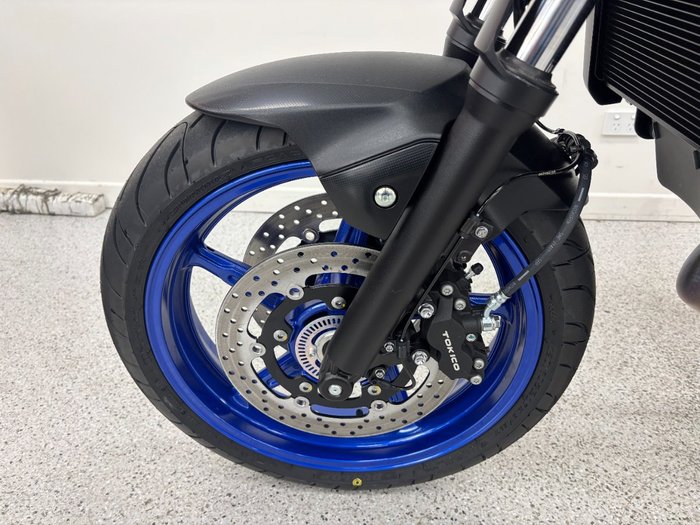 2025 Suzuki SV650 LAMS Blue