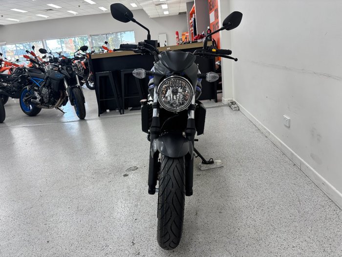 2025 Suzuki SV650 LAMS Blue