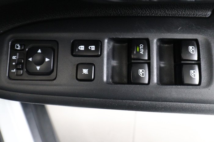 2016 Mitsubishi Outlander LS Safety Pack