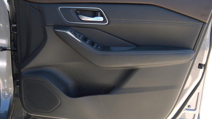 2025 Nissan X-TRAIL ST-L e-POWER