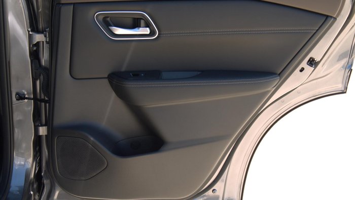 2025 Nissan X-TRAIL ST-L e-POWER