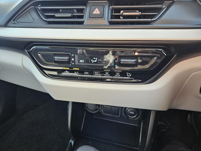 2025 Suzuki Swift Hybrid