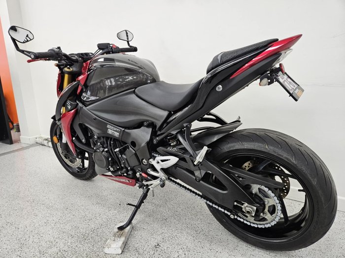 2015 Suzuki GSX-S1000 Red