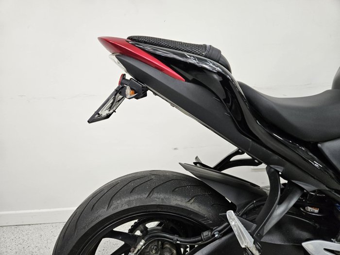 2015 Suzuki GSX-S1000 Red