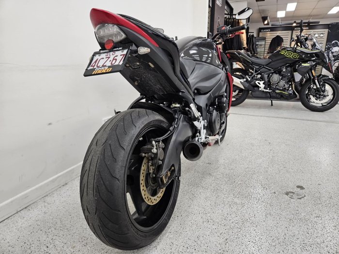 2015 Suzuki GSX-S1000 Red