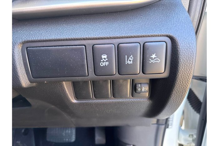 2024 Mitsubishi Eclipse Cross LS