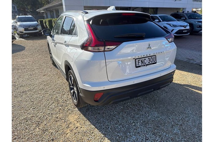 2024 Mitsubishi Eclipse Cross LS