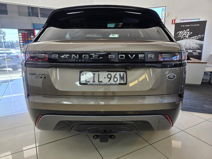 2017 Land Rover Range Rover Velar D240 R-Dynamic SE L560 MY18 AWD Kaikoura Stone