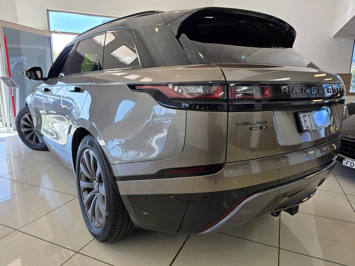 2017 Land Rover Range Rover Velar D240 R-Dynamic SE L560 MY18 AWD Kaikoura Stone