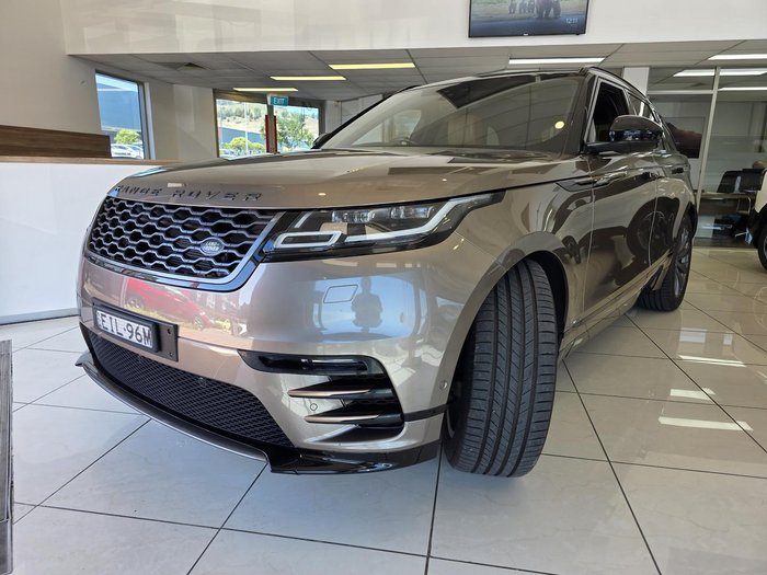 2017 Land Rover Range Rover Velar D240 R-Dynamic SE L560 MY18 AWD Kaikoura Stone