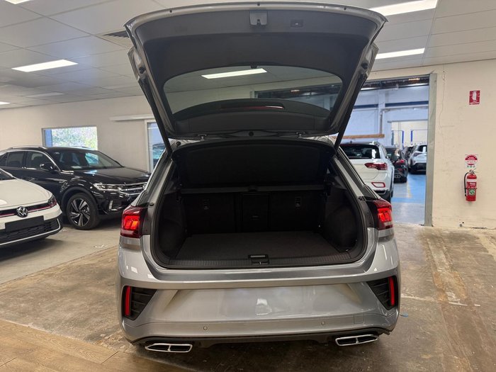 2025 Volkswagen T-Roc 140TSI R-Line